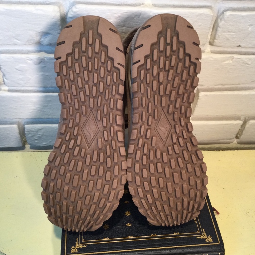 Sketchers Uno Rugged Fall Air Boots 8 View 4